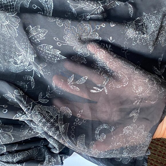 Decree Sheet Floral Whimsigoth Button Up Shirt Black Roll Tab Paisley Witchy-L - Picture 9 of 12